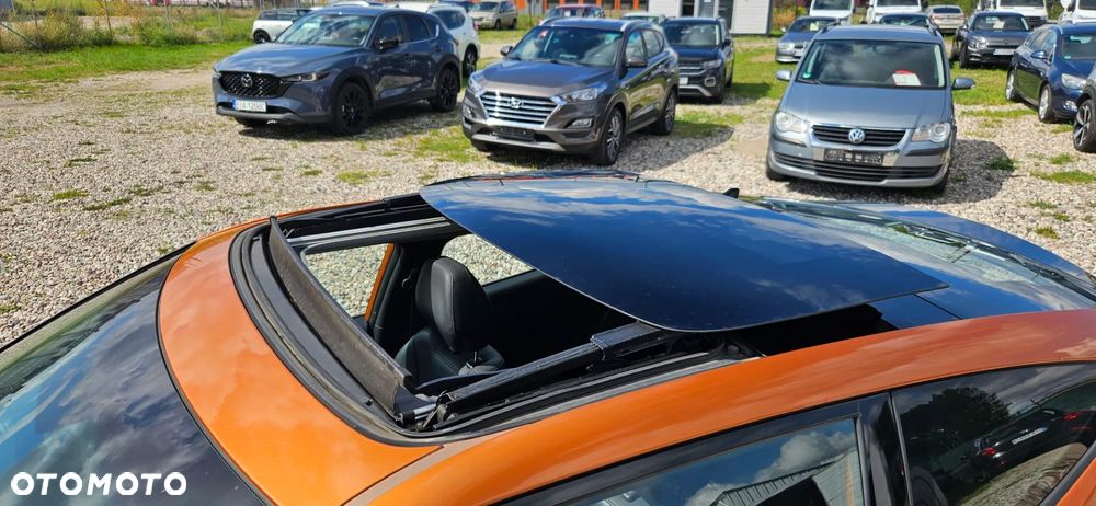 Hyundai Veloster - 14