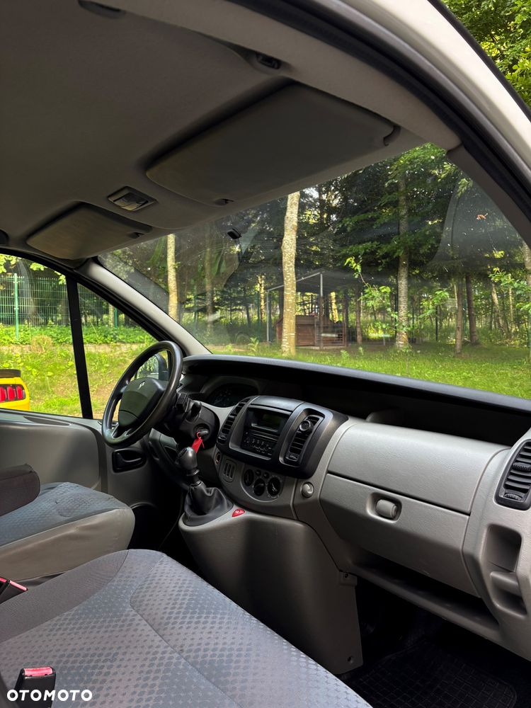 Renault Trafic - 10