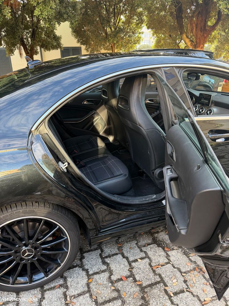 Mercedes-Benz CLA 180 Standard - 8