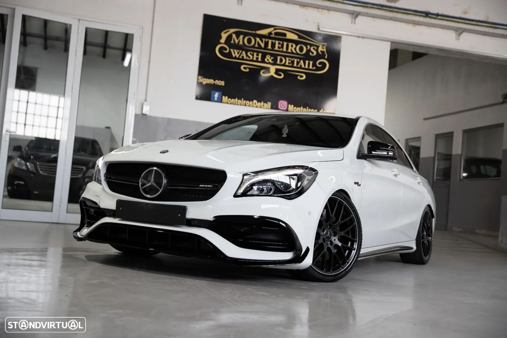 Mercedes-Benz CLA 45 AMG 4Matic Speedshift DCT 7G Night Edition - 24