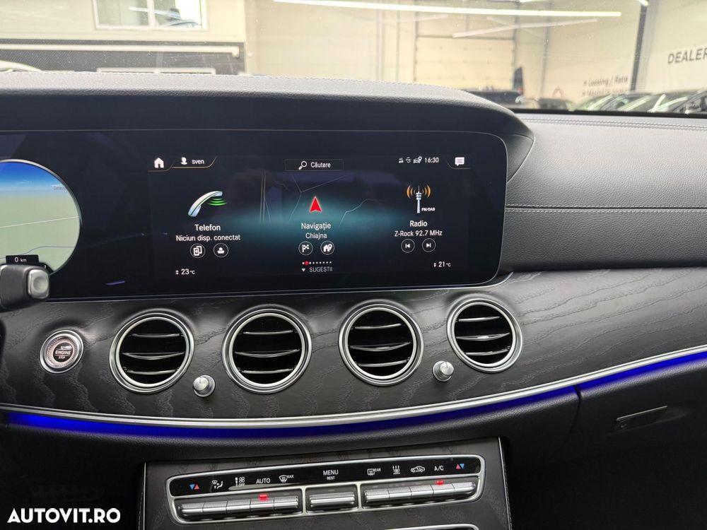 Mercedes-Benz E 300 de 4Matic 9G-TRONIC AMG Line - 15