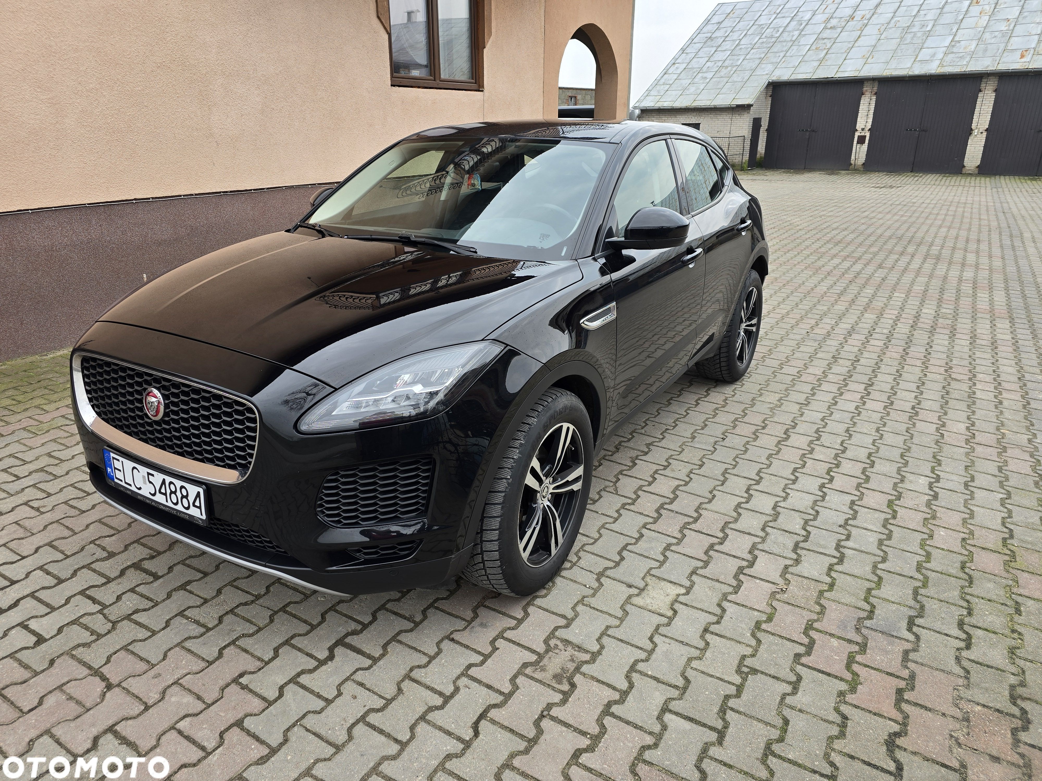 Jaguar E-Pace 2.0 i4D AWD R-Dynamic S - 1