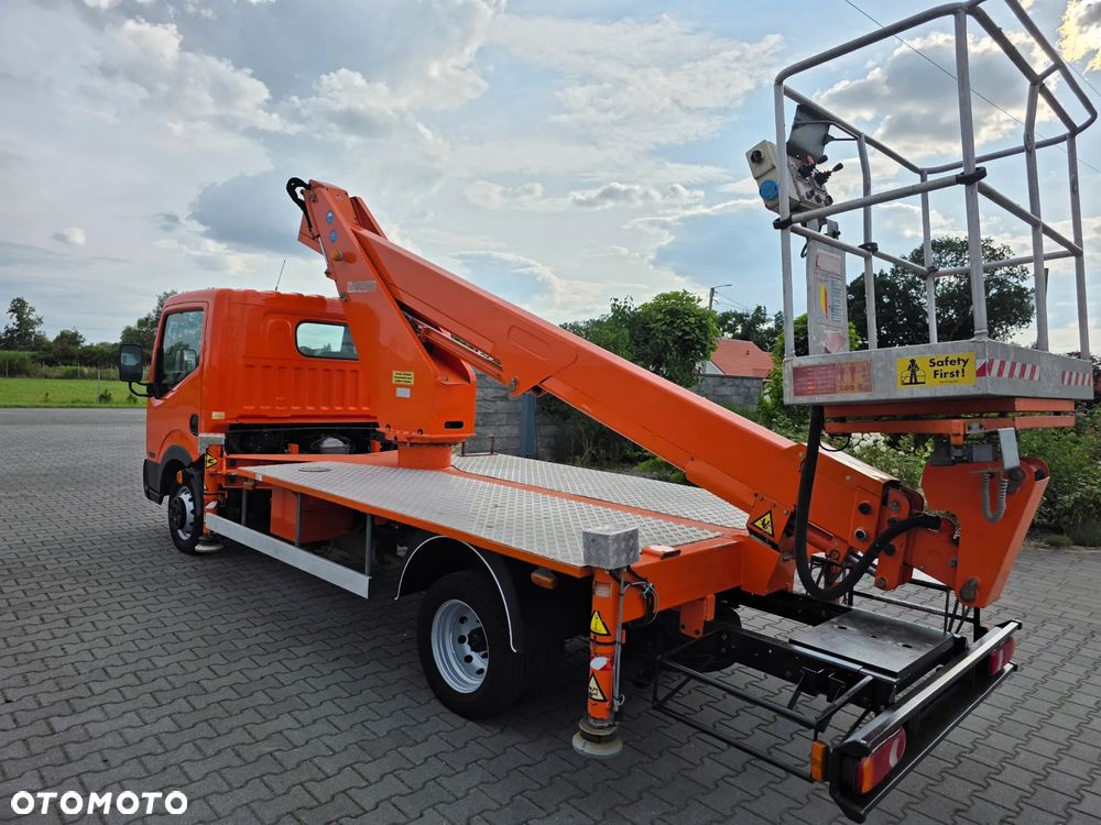 Nissan CMC PLA190 - 2