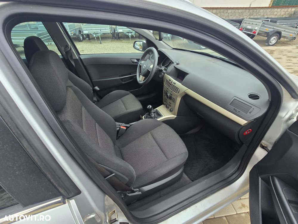 Opel Astra 1.7 CDTI DPF Innovation - 14