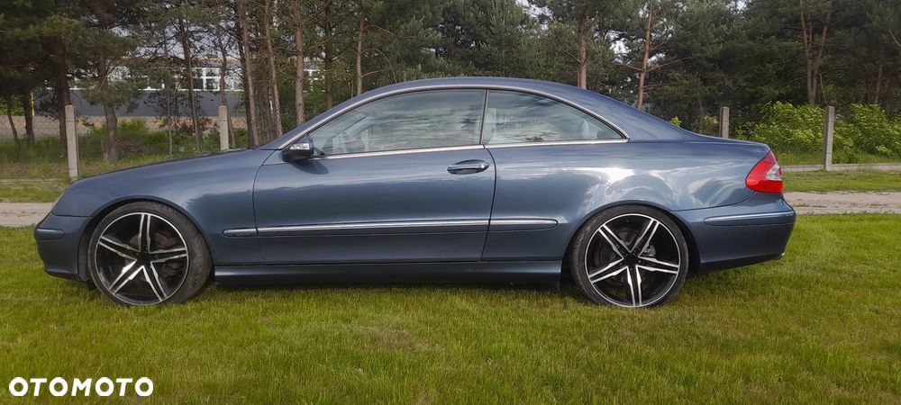 Mercedes-Benz CLK 320 - 4