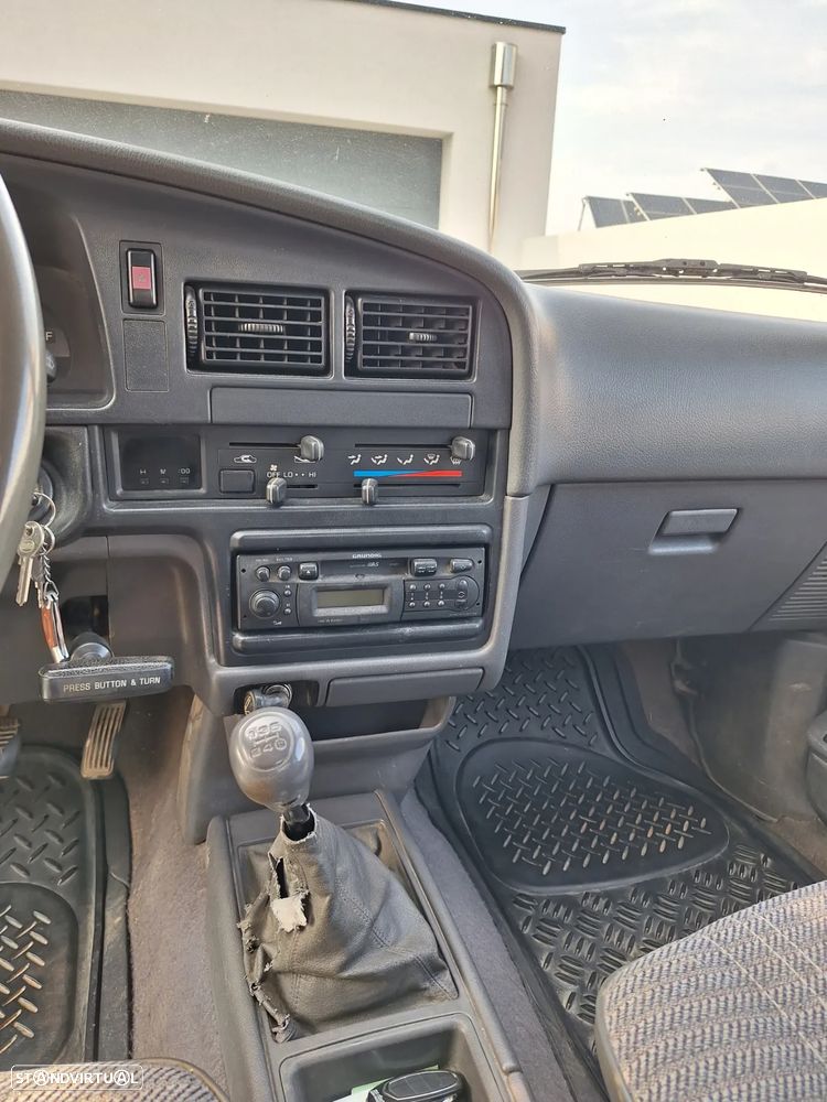 Toyota Hilux 2.4 D LN90L Cx Mad. C.Ex - 5