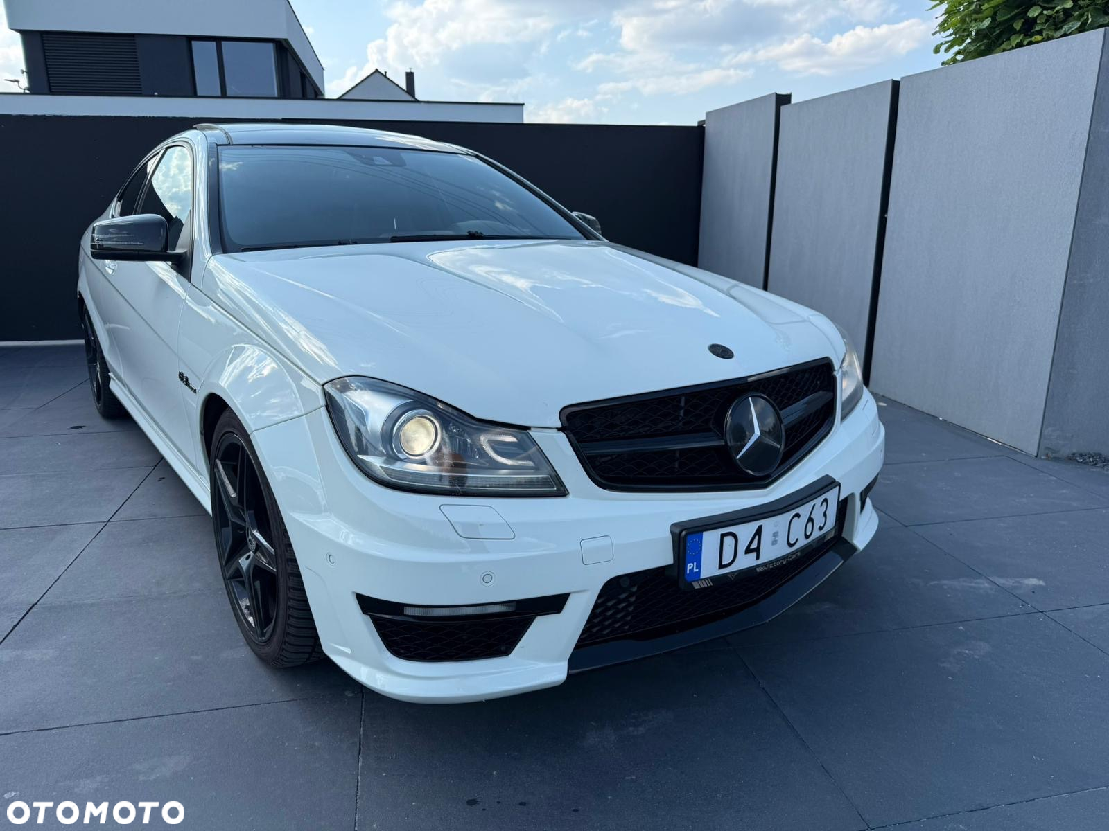 Mercedes-Benz Klasa C 63 AMG Coupe AMG SPEEDSHIFT MCT AMG Performance Package - 14
