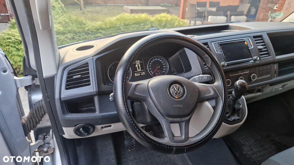 Volkswagen Transporter - 14