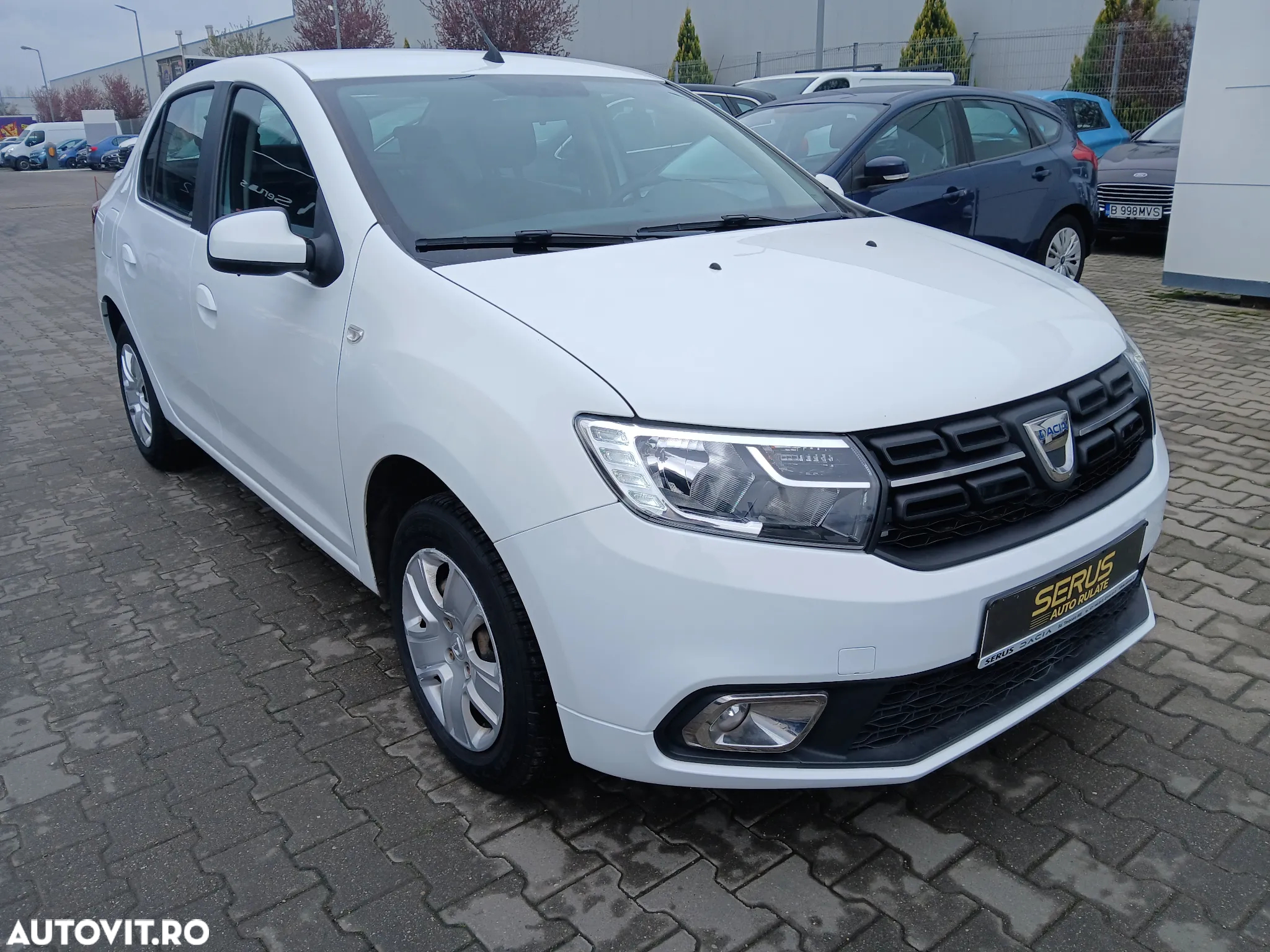 Dacia Logan 0.9 TCe Laureate - 3