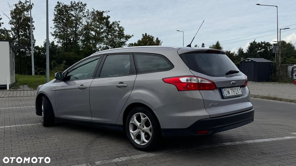 Ford Focus 1.0 EcoBoost Trend - 10
