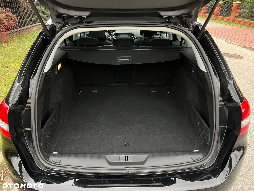 Peugeot 308 SW 1.2 PureTech Business Line S&S - 20