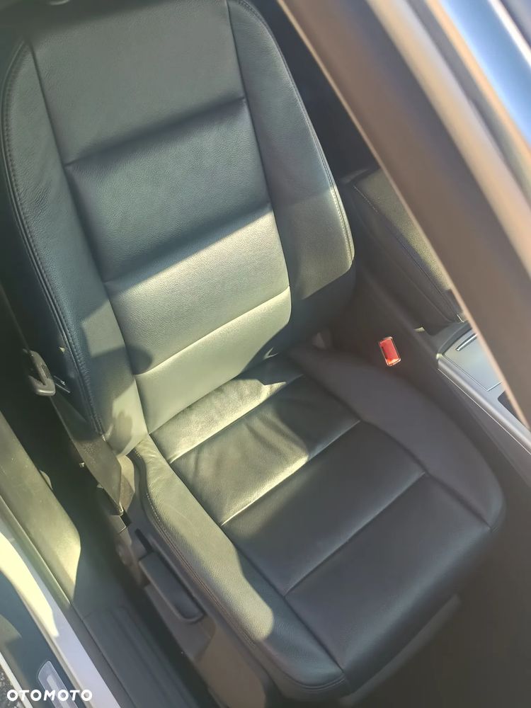Audi A6 Avant 2.0 TDI - 16