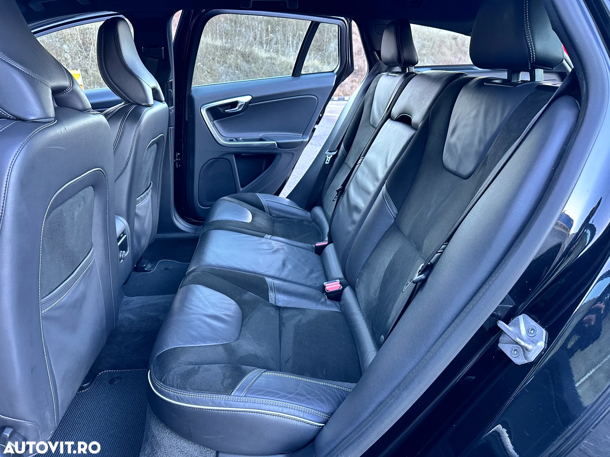 Volvo V60 D2 Geartronic Powershift RDesign - 19