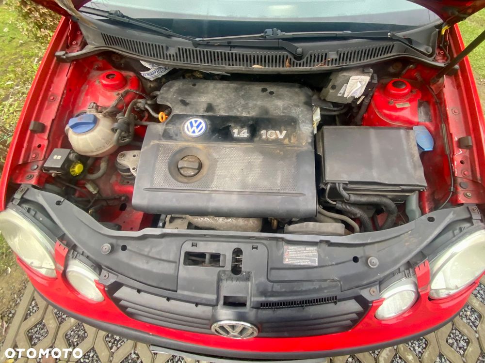 Volkswagen Polo 1.4 16V Basis - 4
