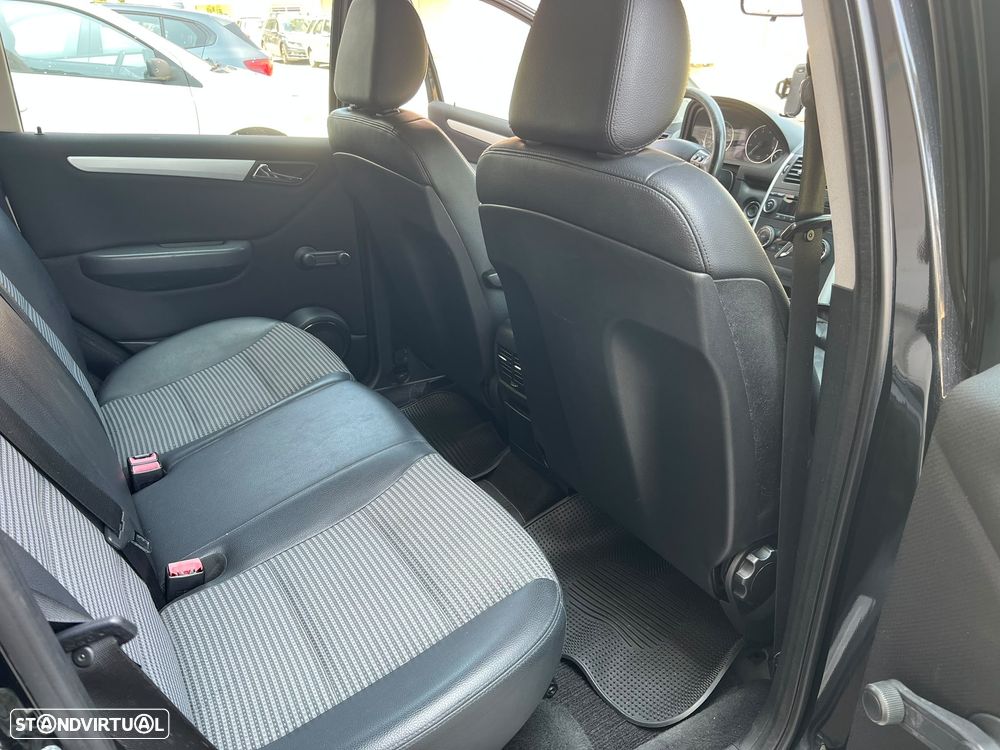 Mercedes-Benz A 150 Classic Automatic - 9