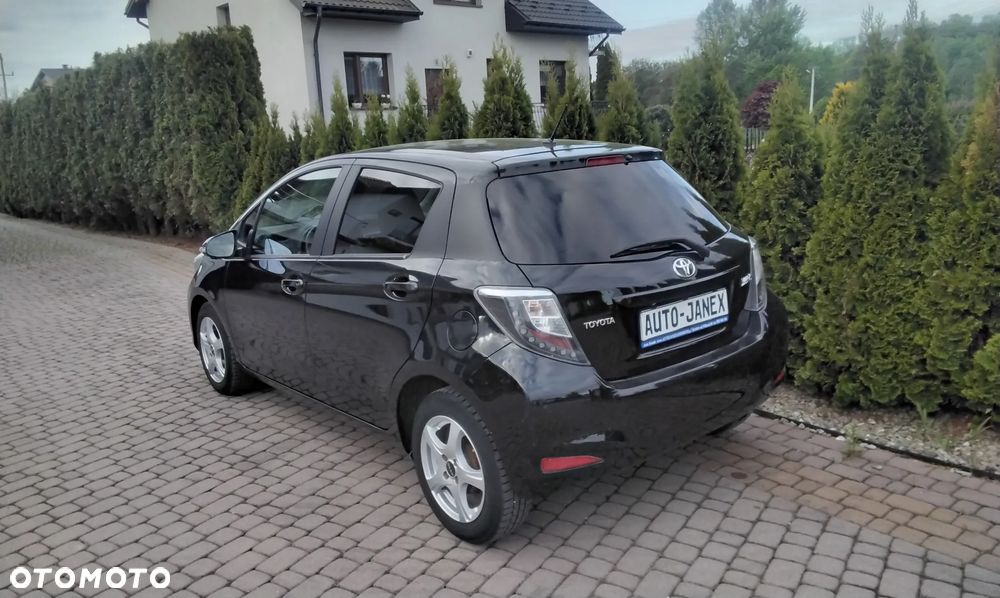 Toyota Yaris 1.33 VVT-i Edition 2014 - 10