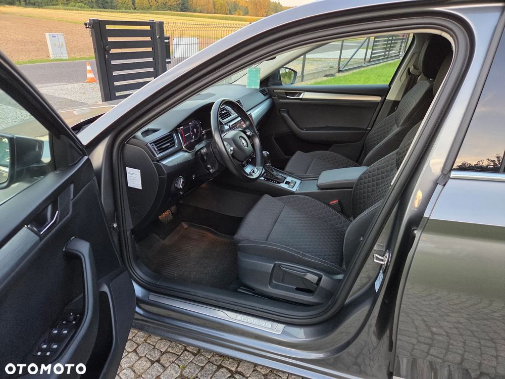 Skoda Superb 2.0 TDI SCR Ambition DSG - 11