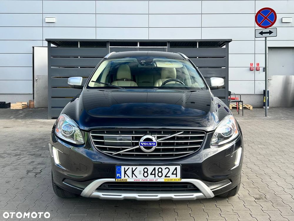 Volvo XC 60 - 8