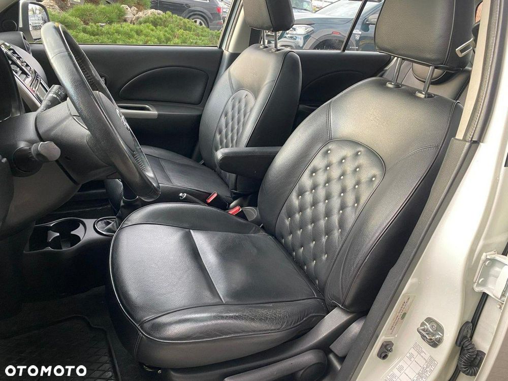 Nissan Micra 1.2 DIG-S Tekna EU6 - 11