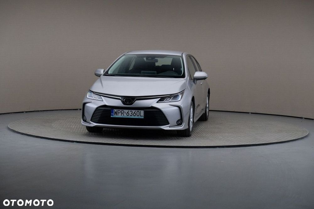 Toyota Corolla - 3