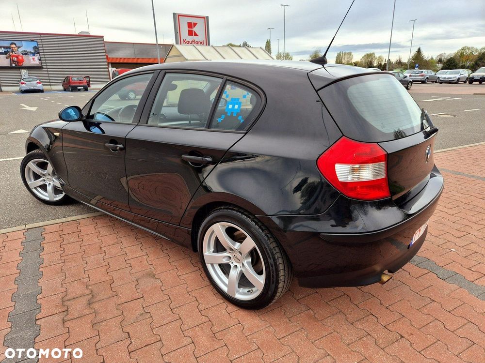 BMW Seria 1 116i - 6