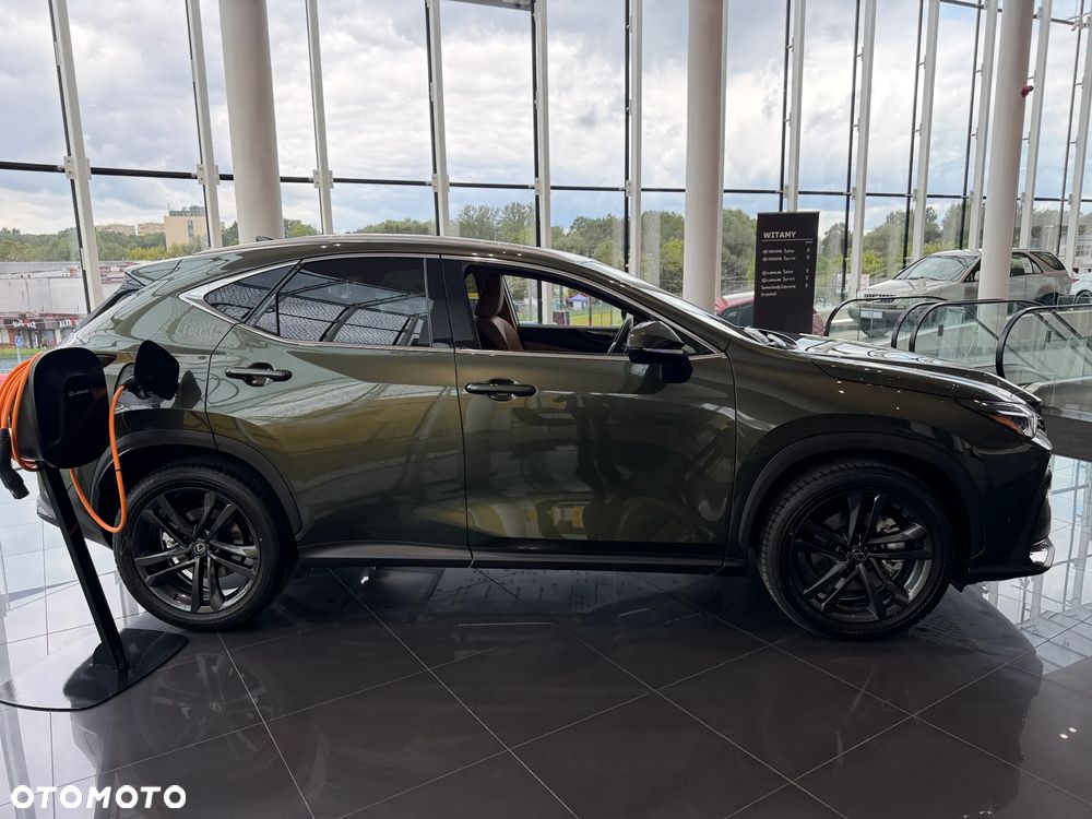 Lexus NX - 3