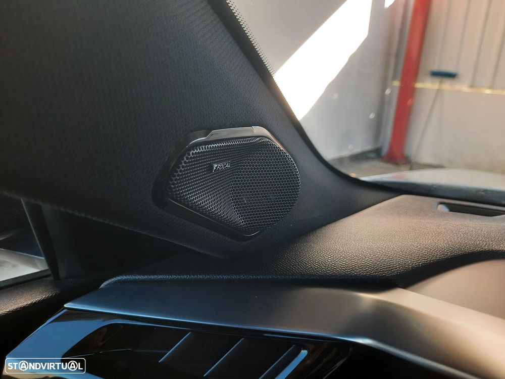 Peugeot 308 SW 1.6 Hybrid GT Pack e-EAT8 - 53