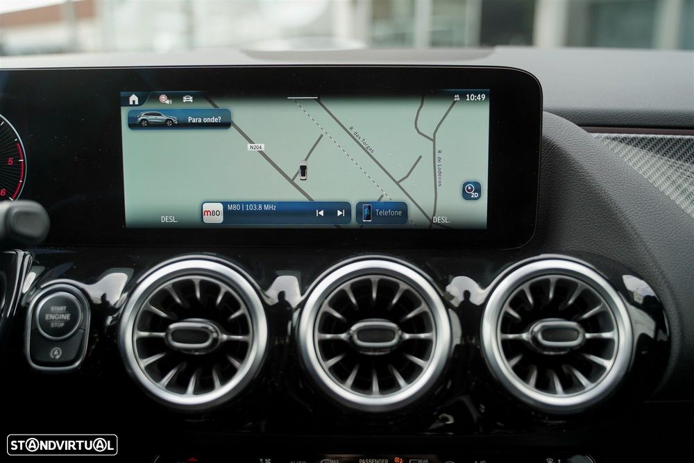 Mercedes-Benz GLA 180 d AMG Line - 23