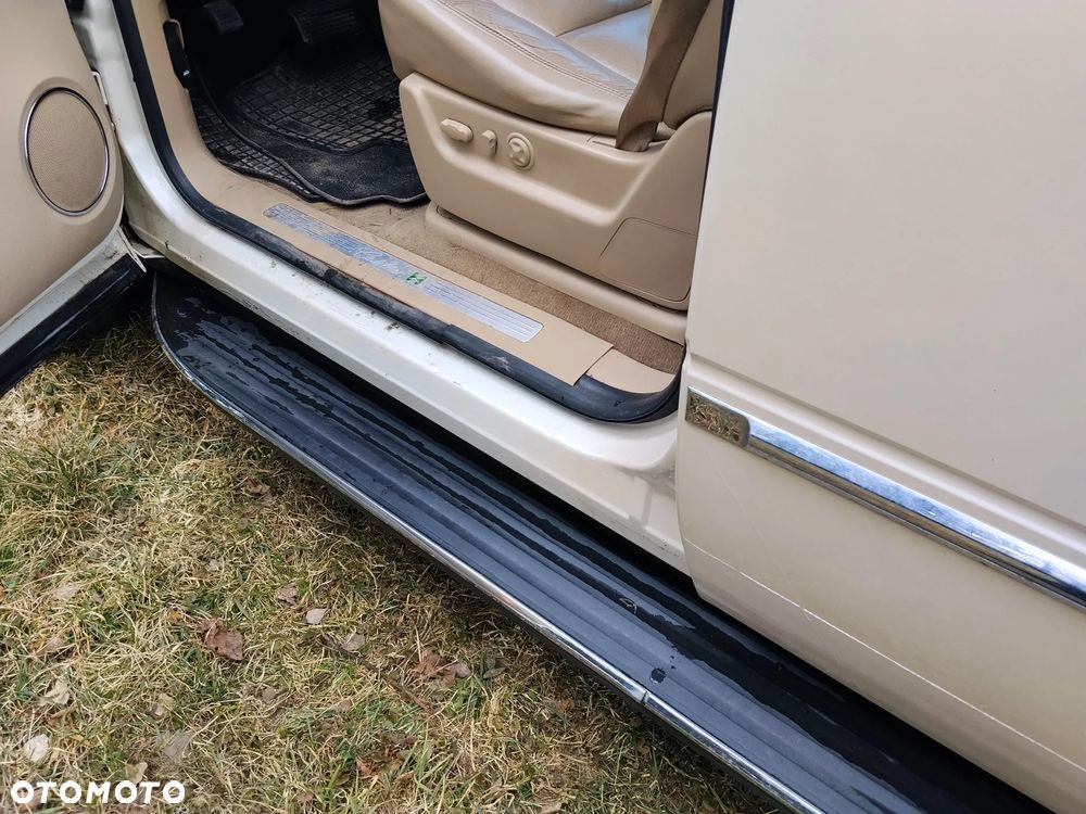 Cadillac Escalade - 14