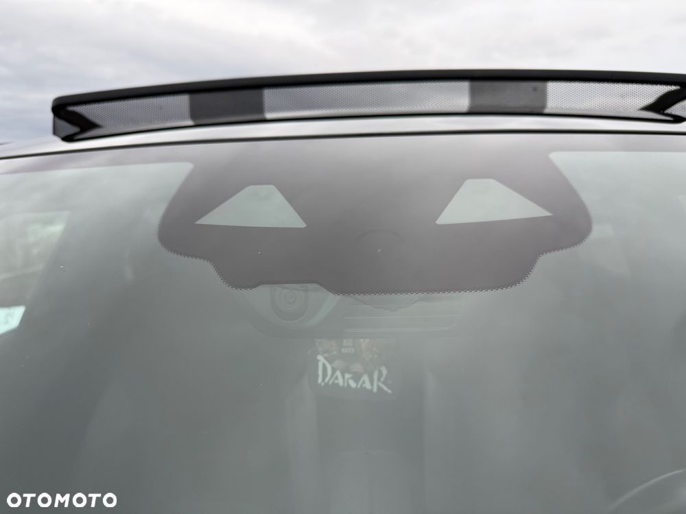 Mercedes-Benz CLA - 21