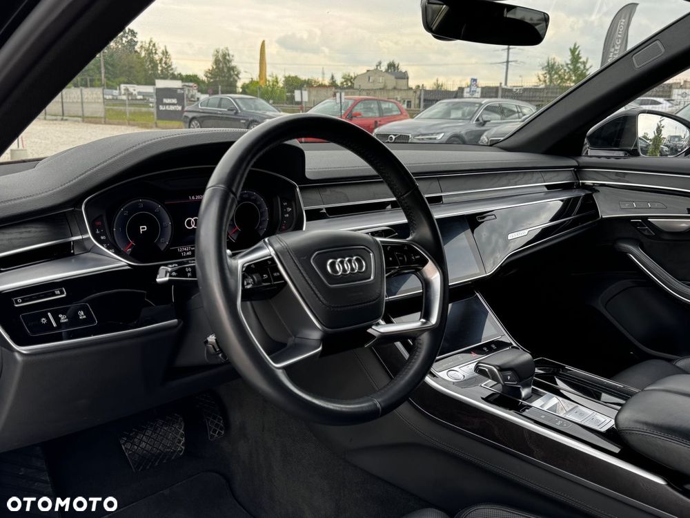 Audi A8 - 11
