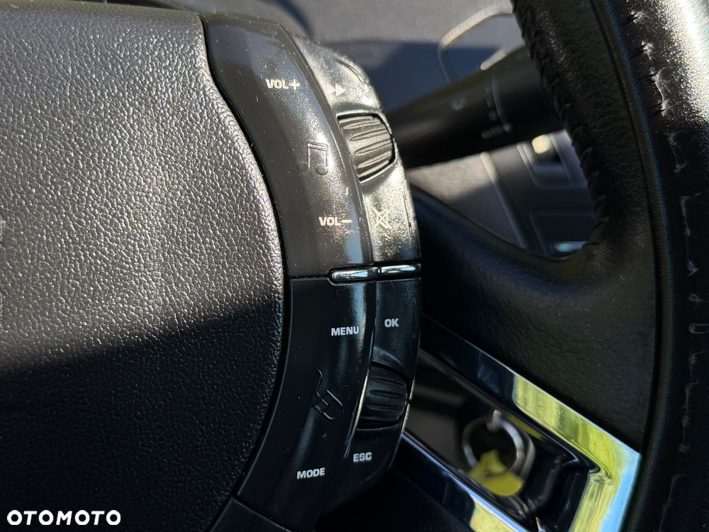 Citroën C4 Picasso - 25