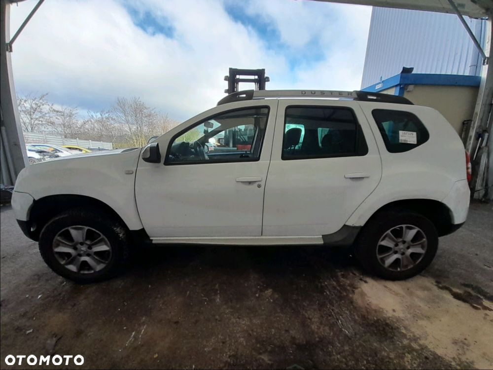 Dacia Duster dCi 110 FAP 4x2 Celebration - 3