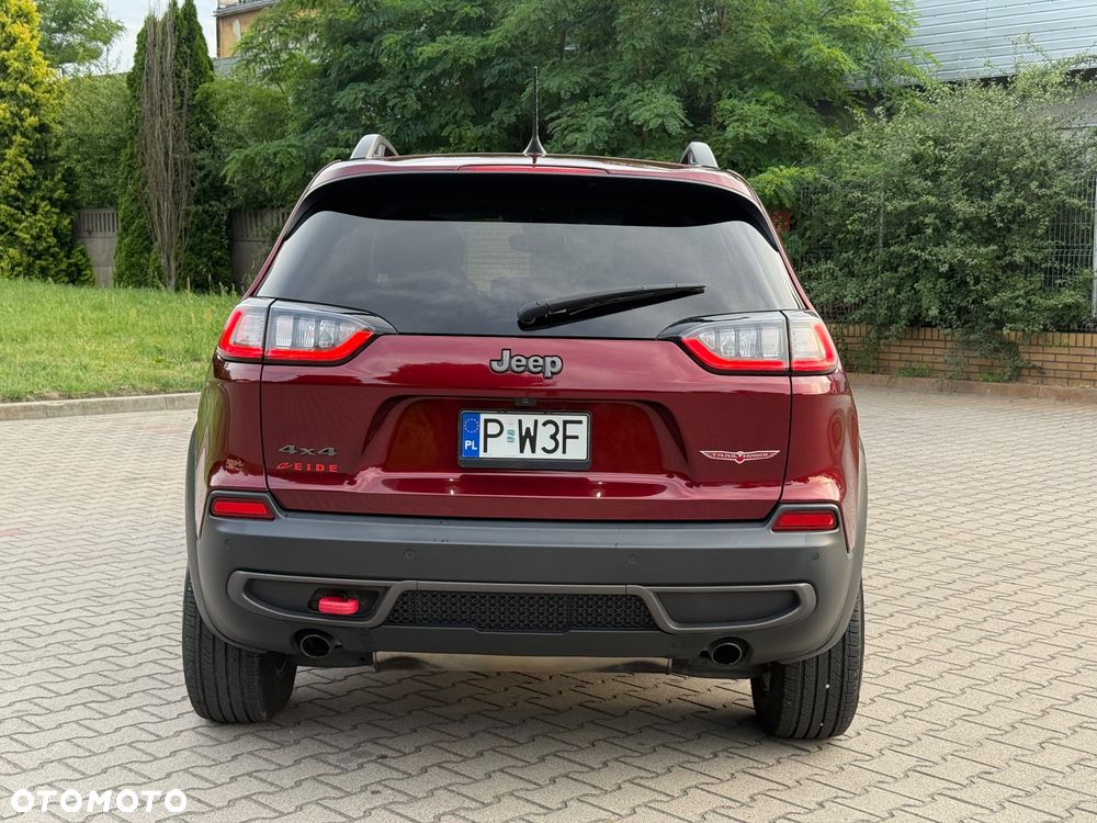 Jeep Cherokee - 6