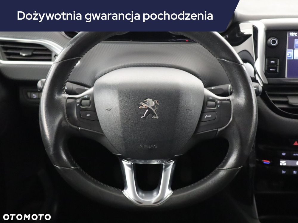 Peugeot 208 - 17