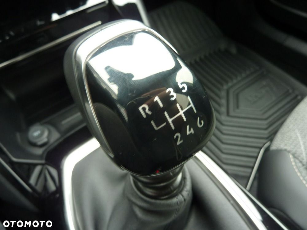 Peugeot 2008 - 34