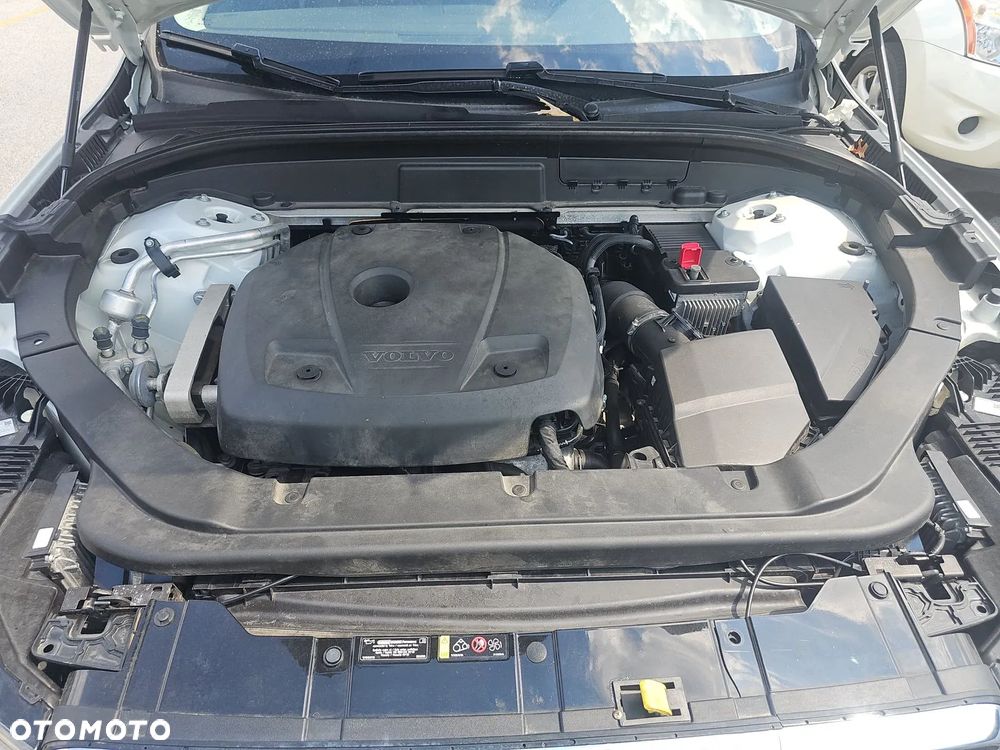 Volvo XC 60 T5 AWD Geartronic Momentum - 15