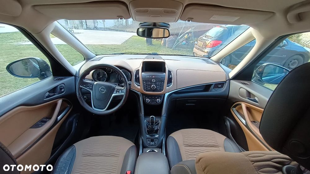 Opel Zafira Tourer 2.0 CDTI Innovation - 8