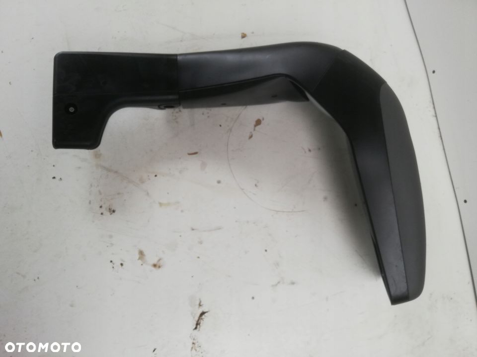 LUSTERKO AUTOBUS MERCEDES A 001 810 88 16 - 3