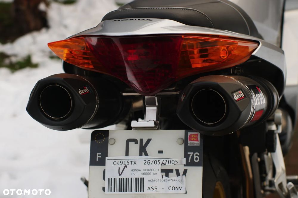 Honda VFR - 6