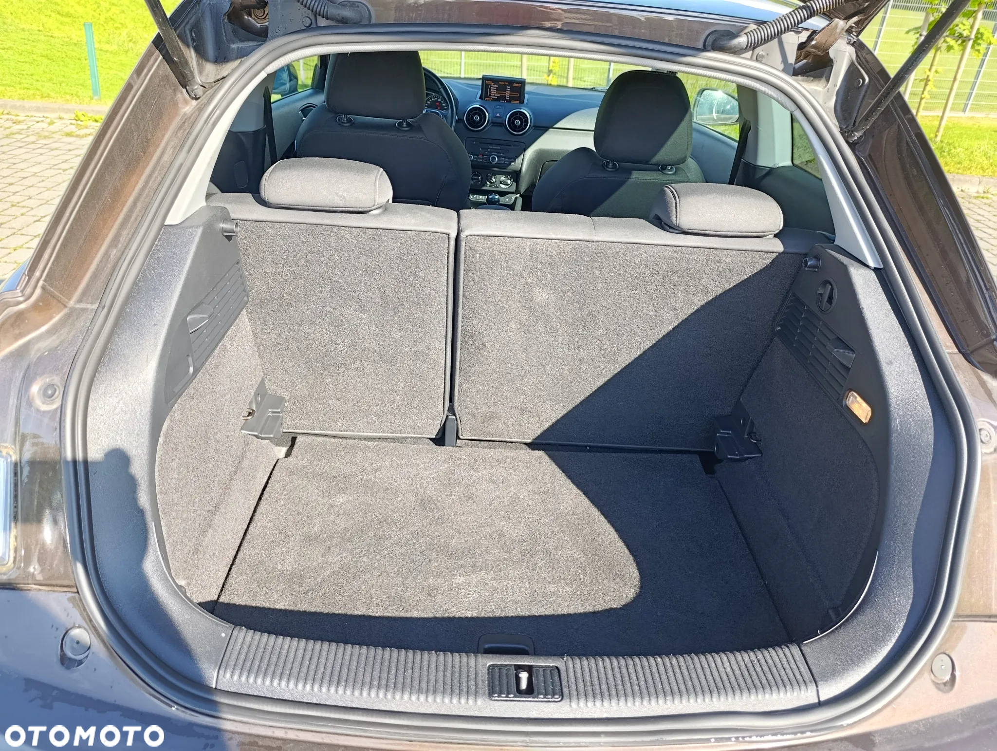 Audi A1 1.2 TFSI Attraction - 16
