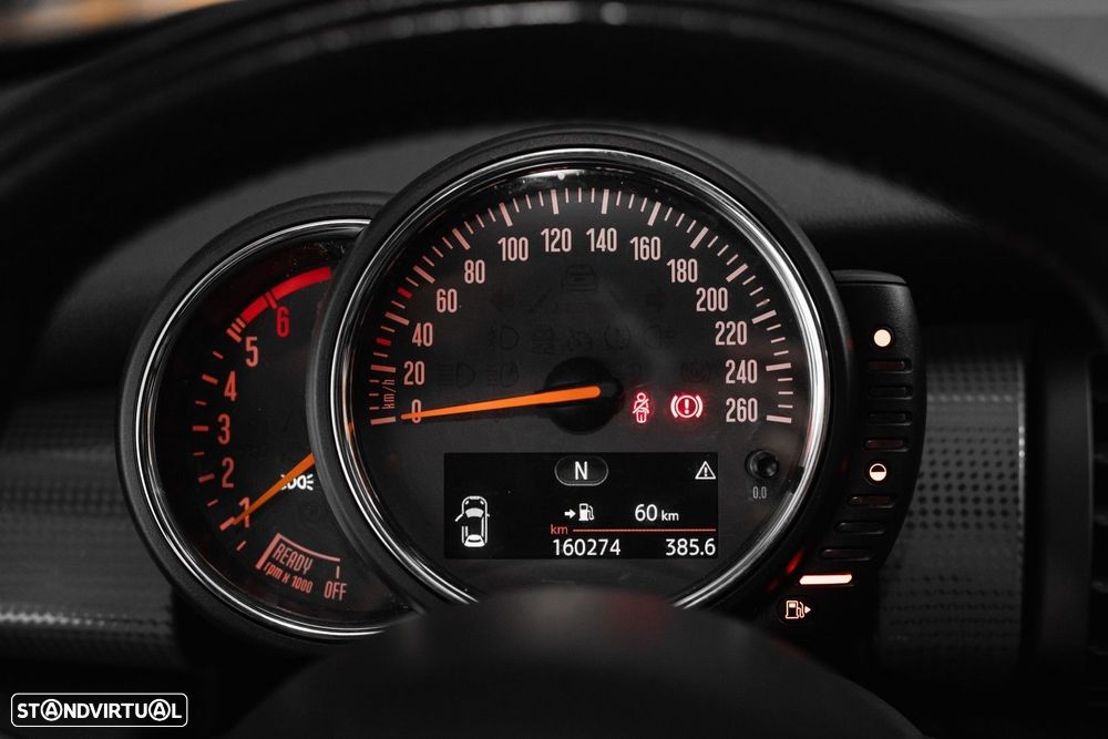 MINI 3 Portas Cooper D - 22