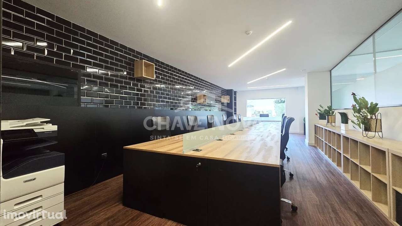 Loja com 207m2 na Praia de Lavadores em Canidelo - Grande imagem: 4/29