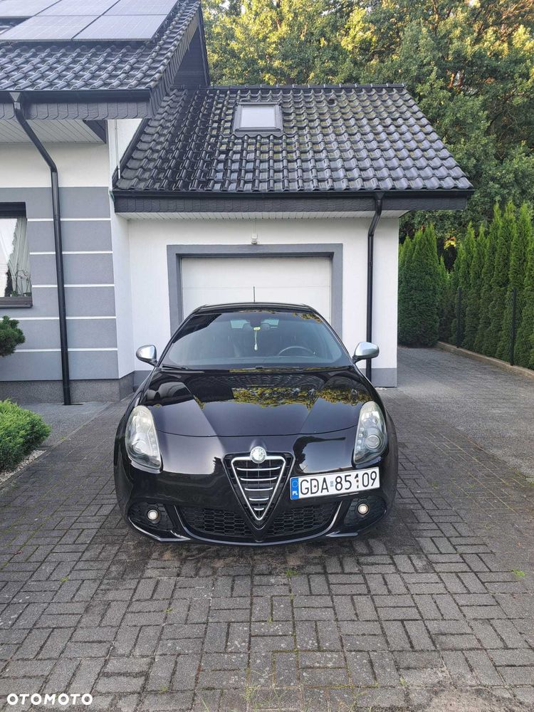 Alfa Romeo Giulietta - 1