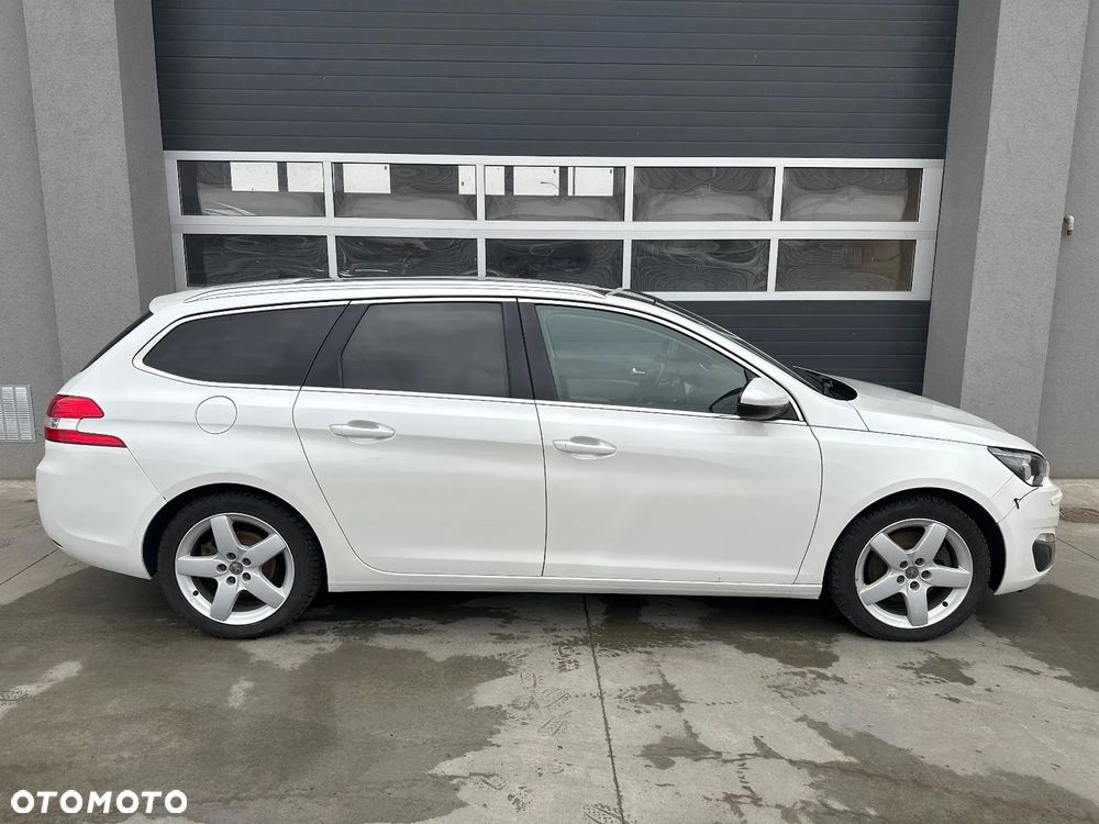 Peugeot 308 BlueHDi 150 EAT6 Stop & Start Allure - 2