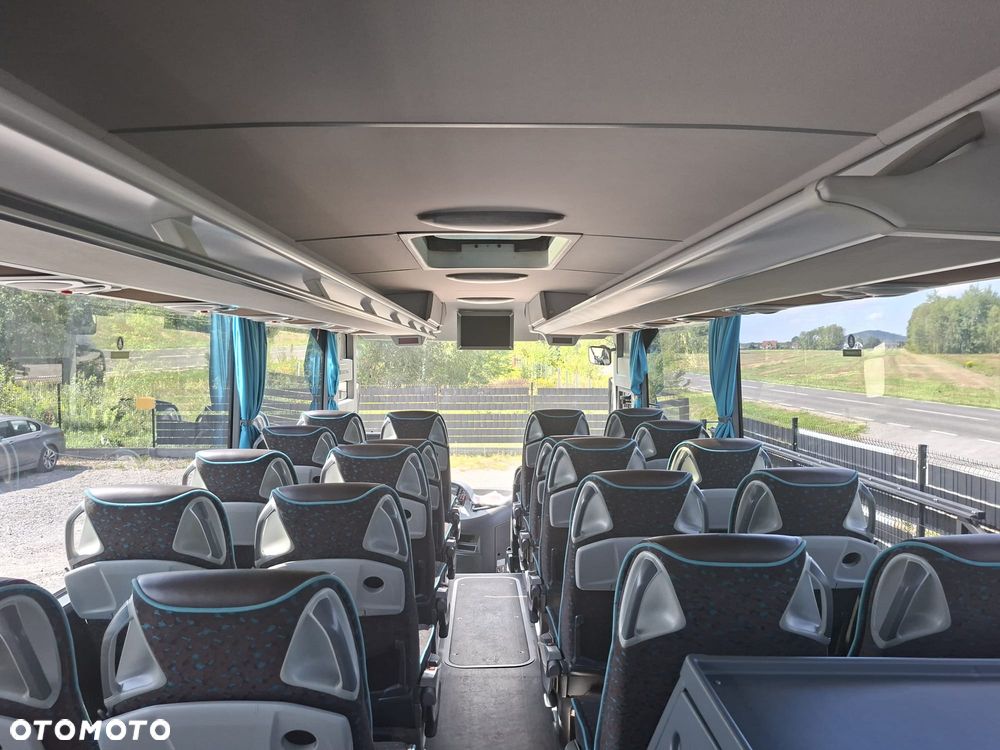 Mercedes-Benz Tourismo RHD-M - 37