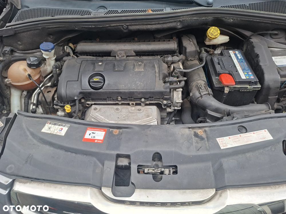 Peugeot 2008 120 VTI Allure - 30