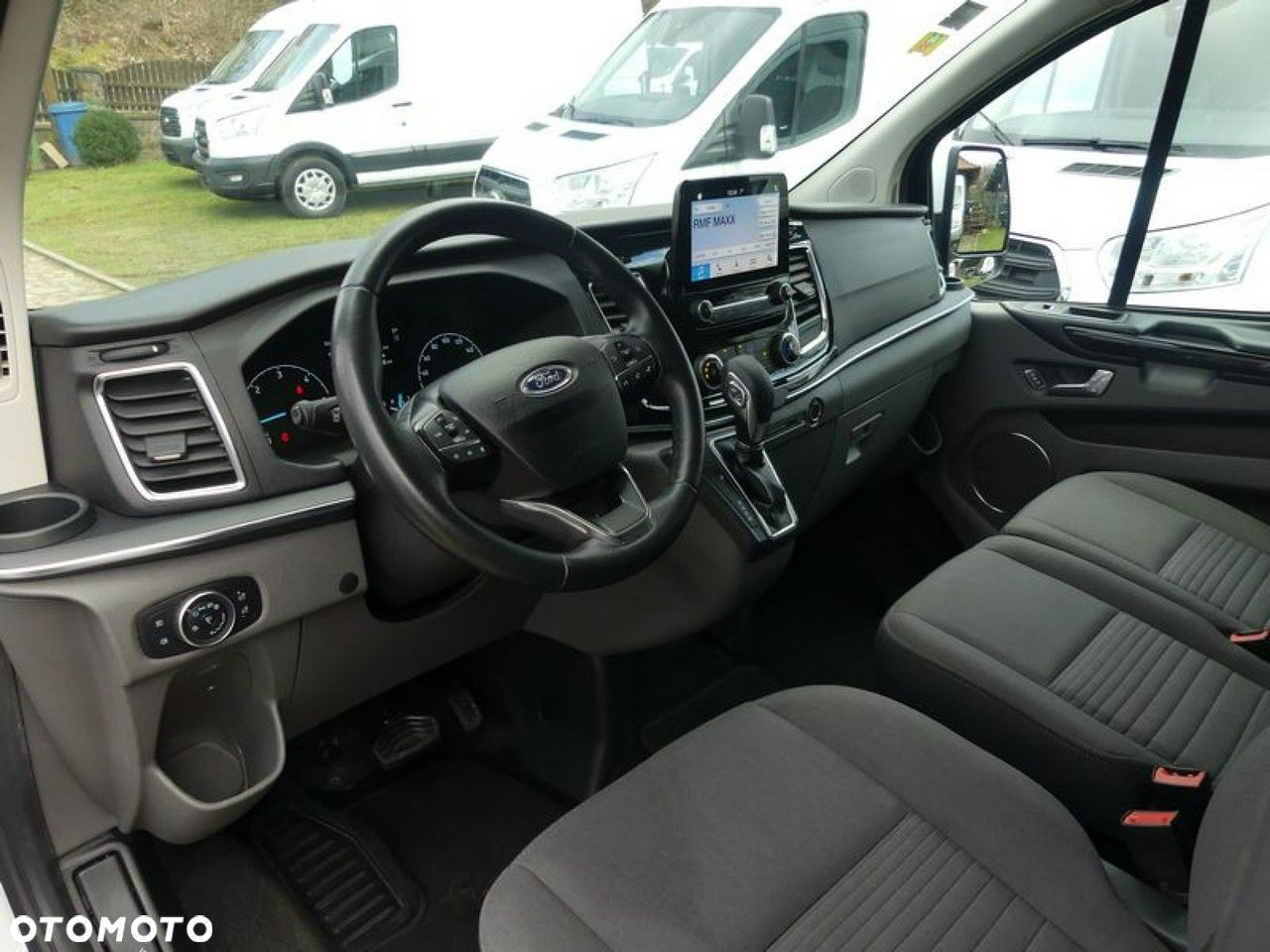 Ford Tourneo Custom - 4