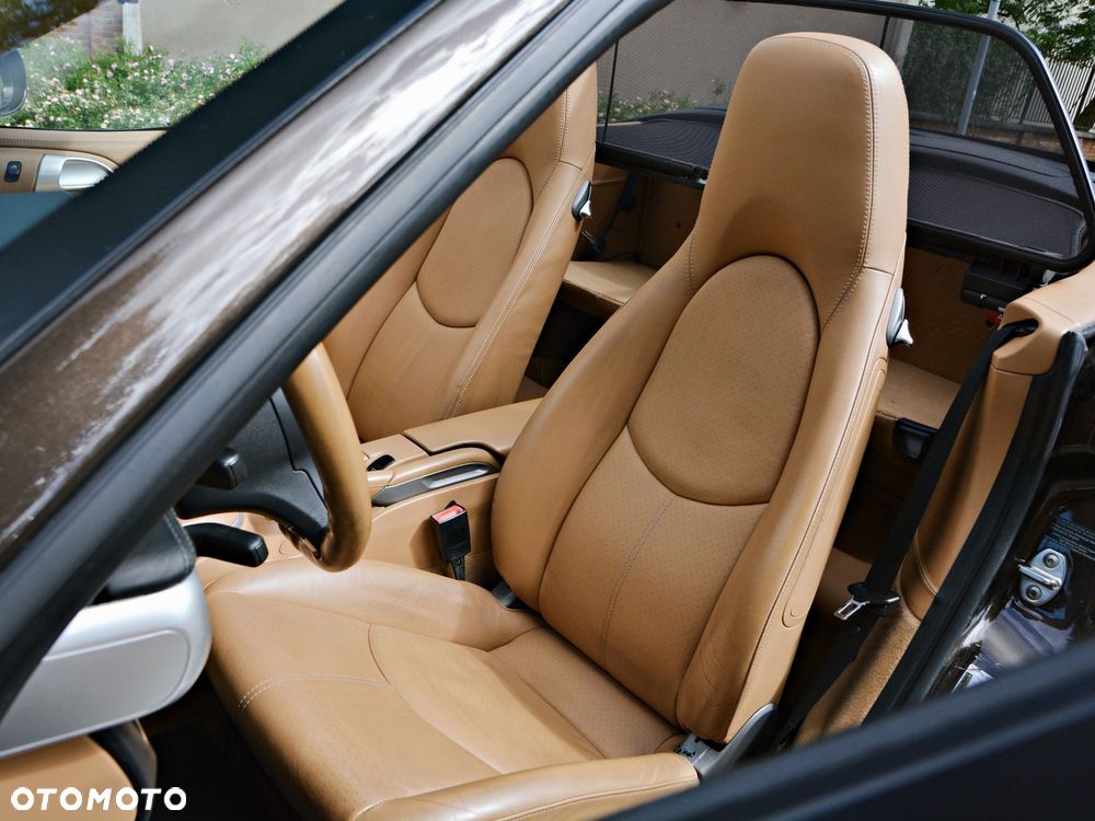 Porsche 911 Carrera 4S PDK - 15