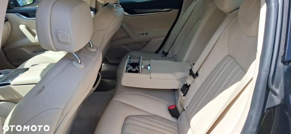 Maserati Ghibli S Q4 Granlusso - 16
